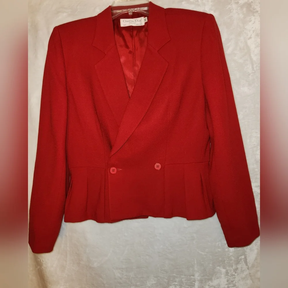 Christian Dior Red Fitted Wool Blazer with Tailored Silhouette Size 10